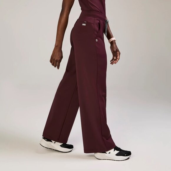 Figs High Waisted Salina FORMx Wide Leg Scrub Pants in Burgundy, Size Medium - Picture 4 of 11